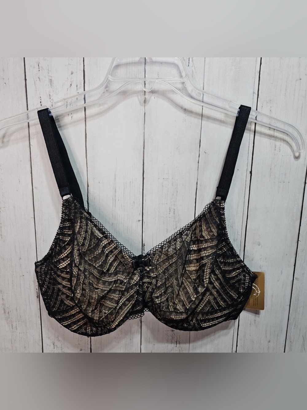 Chantelle Dames Lace Magnifique Bra 34DD NWT